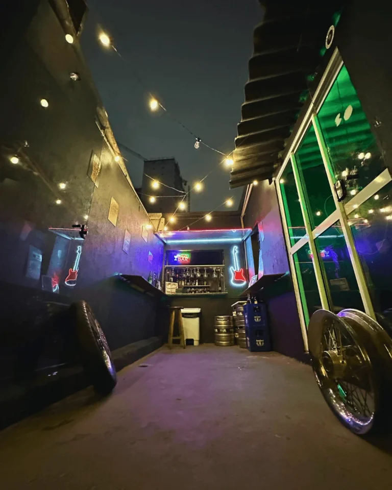 bar de rock em são paulo