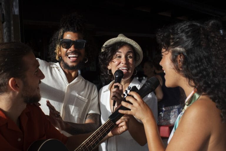 Karaokê de Rock em SP para Grupos
